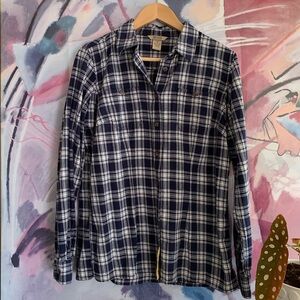 DULUTH TRADING Company Women’s Navy Flannel Shirt Medium
